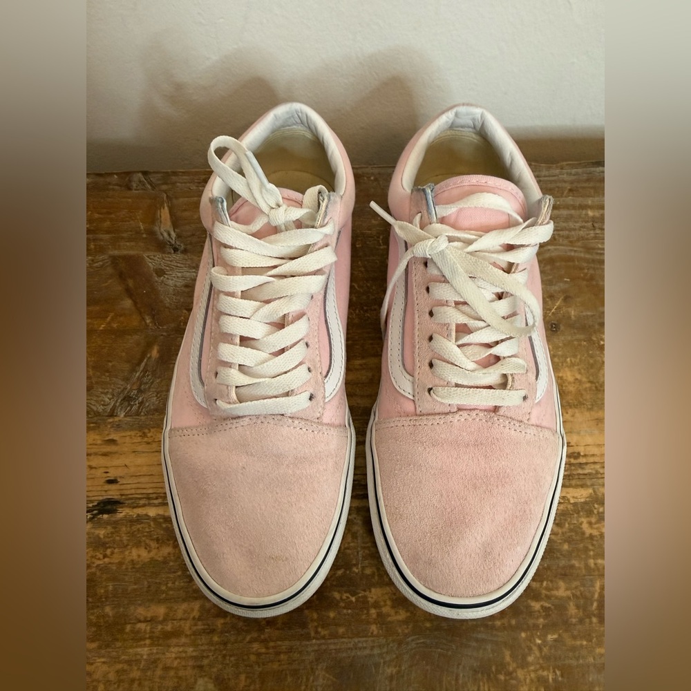 Vans Pink Suede/Canvas Lace Up Sneakers Women 10/ Men 8.5